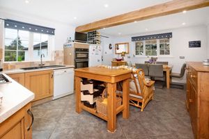 Photo 29- click for photo gallery